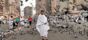 muslim man wearing ihram during hajj